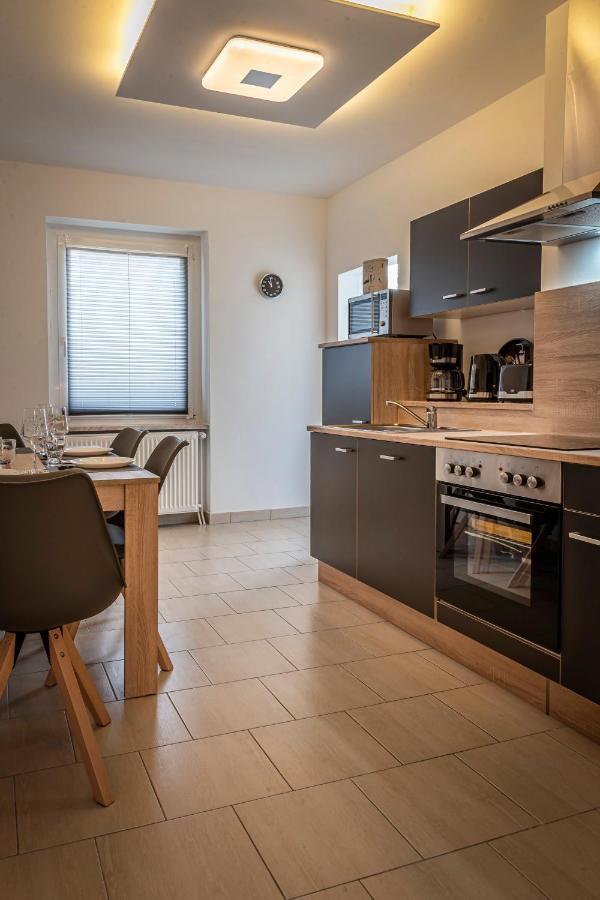 Komfortable Ferienwohnung In Halle Halle  Exterior foto
