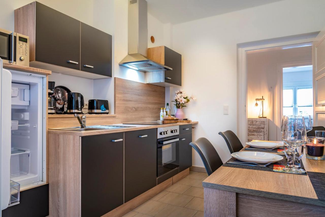 Komfortable Ferienwohnung In Halle Halle  Exterior foto